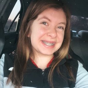 Meet your Posher, Katelyn